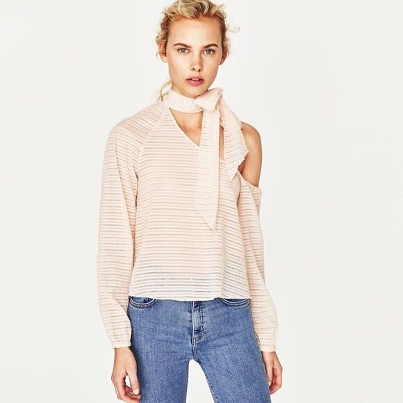 Zara Trafaluc Collections Asymmetric Blush Long Sleeve Ascot Blouse Size XS NWT - Picture 1 of 6